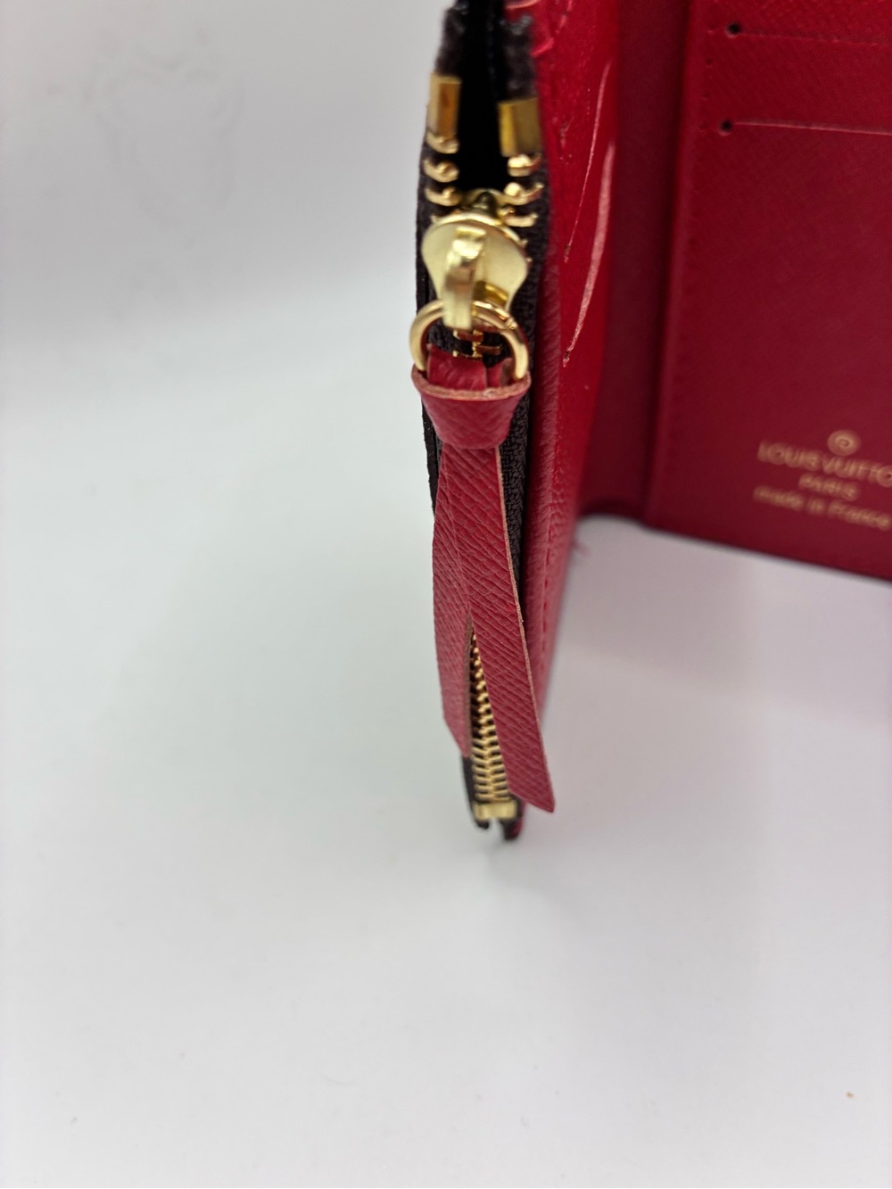 Louis Vuitton Monogram Canvas Wallet with Red lining - Picture 5 of 8